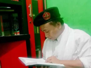 Tetap Ikhlas Berharokah di NU