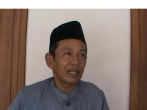 Biografi KH. Abdul Karim Ahmad