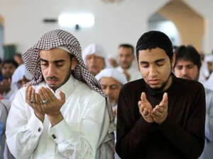Apakah Sah Membaca Doa Qunut Hanya Sebagian? Berikut Penjelasannya