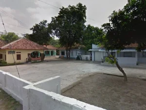 Pesantren Darul Hikam Bendo Kediri