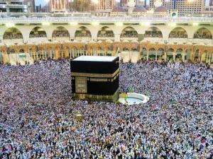 Ibadah Penduduk Mekkah Saat Nisfu Sya’ban