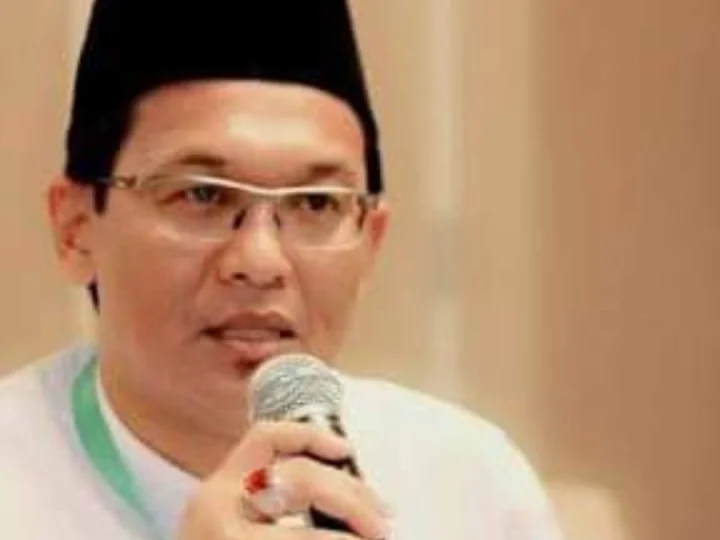 Ahmad Ishomuddin: Hentikan Aktivitas Politik HTI