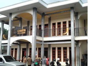 Pesantren Harfin Al Asnawi Salam Magelang
