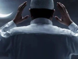 Bolehkah Shalat Tarawih Sendiri atau Berjamaah di Rumah