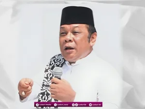 Biografi KH. Zainuddin MZ, Da'i Sejuta Umat
