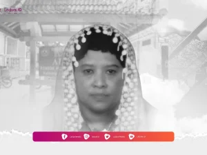 Biografi Nyai Hj. Masthi'ah Maimoen