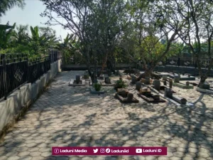 Ziarah di Makam KH. Usman Cepu, Muassis NU Cepu