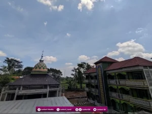 Pesantren Ar Roudloh Limpung, Batang