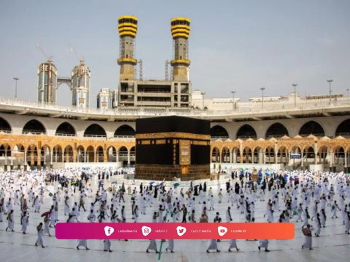 Khutbah Jumat: Adab-adab Berhaji Perspektif Sufi