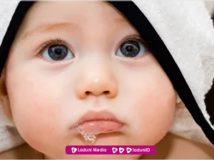 Hukum Air Liur yang Keluar dari Mulut Apakah Najis?