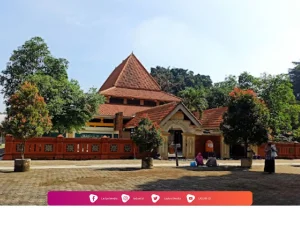 Ziarah di Makam Syekh Jumadil Kubro, Gurunya para Walisongo
