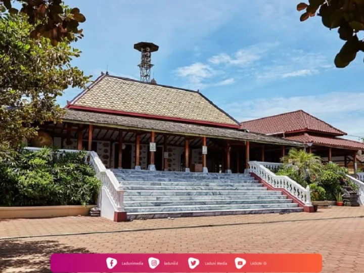Ziarah di Makam Ratu Kalinyamat, Pahlawan Maritim dari Jepara