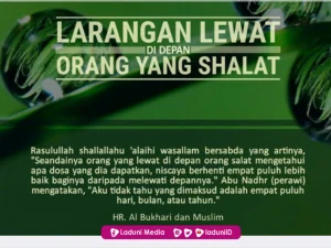 Hukum lewat di Depan Orang Sedang Shalat