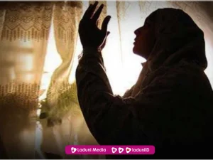 Khutbah Jumat: Optimislah, Tidak ada Doa yang Tertolak