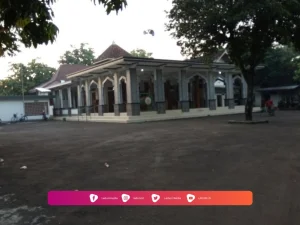 Ziarah Makam KH. Muhammadun Pondowan Pati, Sang Penahqiq Ilmu Nahwu