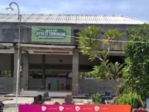 Ziarah di Makam KH. Ibrahim Brumbung, Muassis Pesantren Ibrohimiyah Demak