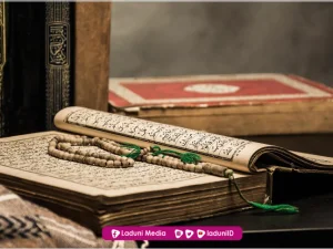 Tidak Sembarang Orang Boleh Menafsirkan Al-Quran, Perhatikan Persyaratan Berikut Ini