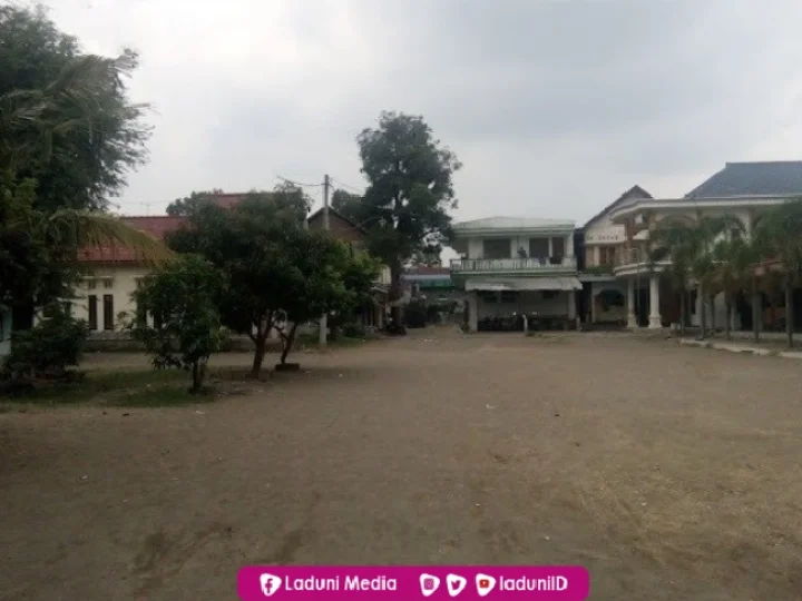 Ziarah di Makam KH. Imam Faqih Asy’ari, Muassis Pesantren Darussalam Sumbersari Kediri