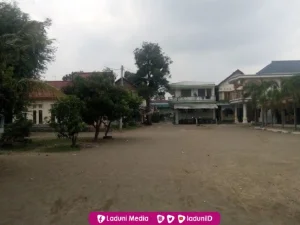 Ziarah di Makam KH. Imam Faqih Asy’ari, Muassis Pesantren Darussalam Sumbersari Kediri