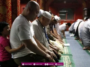 Doa untuk Diri Sendiri dan Keturunan agar Ditetapkan dalam Mendirikan Shalat