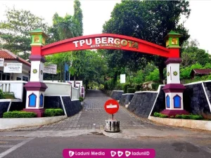 Ziarah di Makam KH. Ridwan Mujahid, Mutasyar Pertama NU Semarang