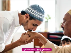 Khutbah Jumat: Implikasi Ibadah Shalat dalam Membentuk Kepribadian Seorang Muslim