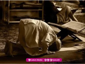 Khutbah Jumat: Jadikan Amalan Kita Bernilai Ibadah