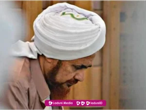 Ijazah Shalawat Nur dari Habib Umar bin Hafidz dan Keutamaannya