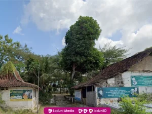 Ziarah di Makam KH. Abi Sudjak, Pendiri Pertama NU Sumenep
