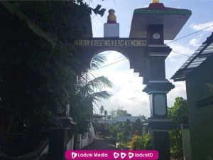 Ziarah di Makam Kyai Ageng Pengging (Raden Kebo Kenongo), Ayahanda Joko Tingkir