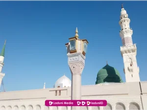 Shalawat Apakah Syirik? Begini Penjelasan Ulama
