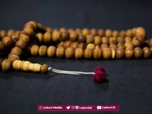 Keutamaan Bershalawat Hari Jumat