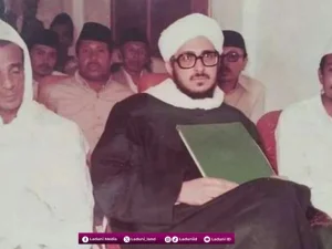 21 Argumen Logis Sayyid Muhammad Al-Maliki terkait Legalitas Syariat Merayakan Peringatan Maulid Nabi SAW