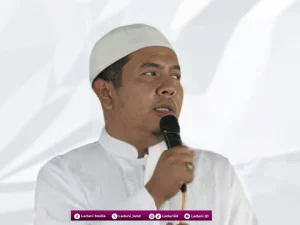 Biografi KH. Ja'far Sodiq Syuhud, Pengasuh Pondok Pesantren Al-Khoirot Malang