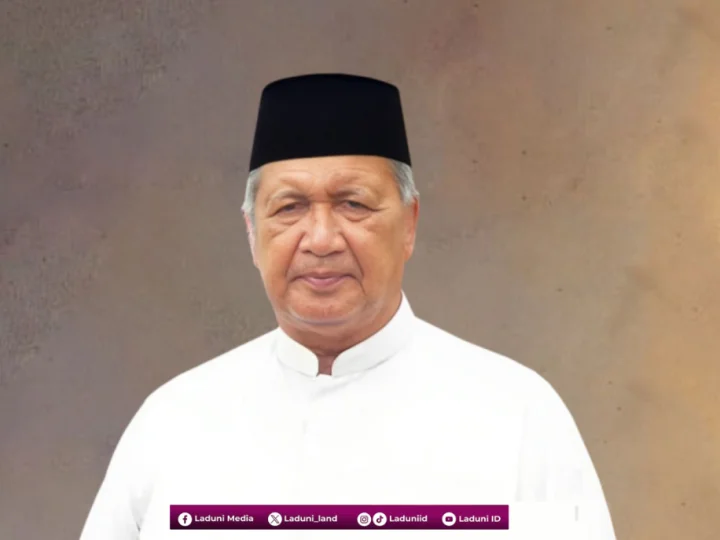 Biografi KH. Chairuman Arrahbini, Pendiri Pesantren Darul Ulum Kubu Raya