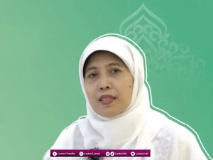 Biografi Dra. Hj. Badriyah Fayumi, Lc., M.A., Ulama Perempuan Fenomenal NU