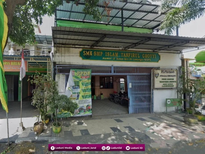 Ziarah di Makam KH. Su'udy Karim, Muasis Pesantren Tanfirul Ghoyyi Lamongan