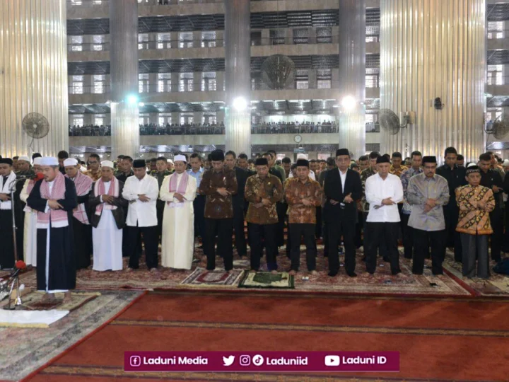 Khutbah Jumat: Pentingnya Menjaga Istiqomah Ibadah Shalat Jumat
