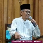 Biografi KH. Ahmad Haris Shodaqoh, Pengasuh Pesantren Al-Itqon Semarang