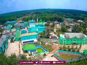 Ziarah di Makam KH. Muhammad Mudarris SM, Muasis Pesantren Sabilul Hasanah Banyuasin