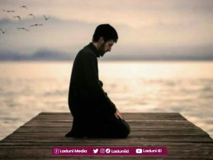 Khutbah Jumat: Mawas Diri atas Kecenderungan Pamer Nikmat