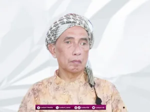 Biografi KH. Khotib Umar Pengasuh Pesantren Raudlatul Ulum Jember