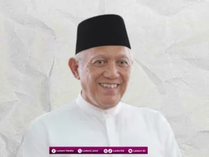 Biografi KH. Abdul Hakim Mahfudz (Gus Kikin), Pengasuh Pesantren Tebuireng Jombang