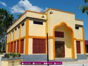 Wisata Religi di Makam Syekh Hamzah Fansuri