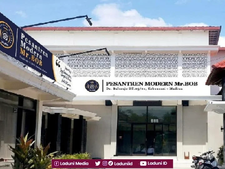 Pesantren Modern Mr. Bob Madiun