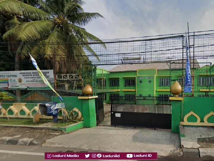 Ziarah di Makam KH. Dawam Anwar, Muasis Pesantren YAPINK Bekasi