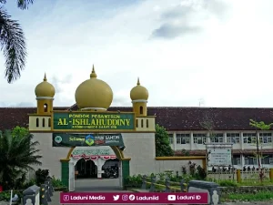 Pesantren Al-Ishlahuddiny, Kediri, Lombok Barat