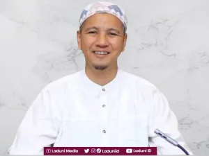Biografi Habib Novel Alaydrus, Muassis  Majelis Ar-Raudah Solo