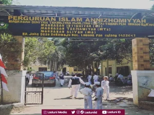 Ziarah di Makam KH. Tb. A. Rafe’i Ali, Pendiri Pesantren An-Nizhomiyyah Pandeglang