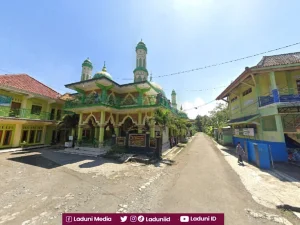 Pesantren Al-Mukhtar Adipala, Cilacap